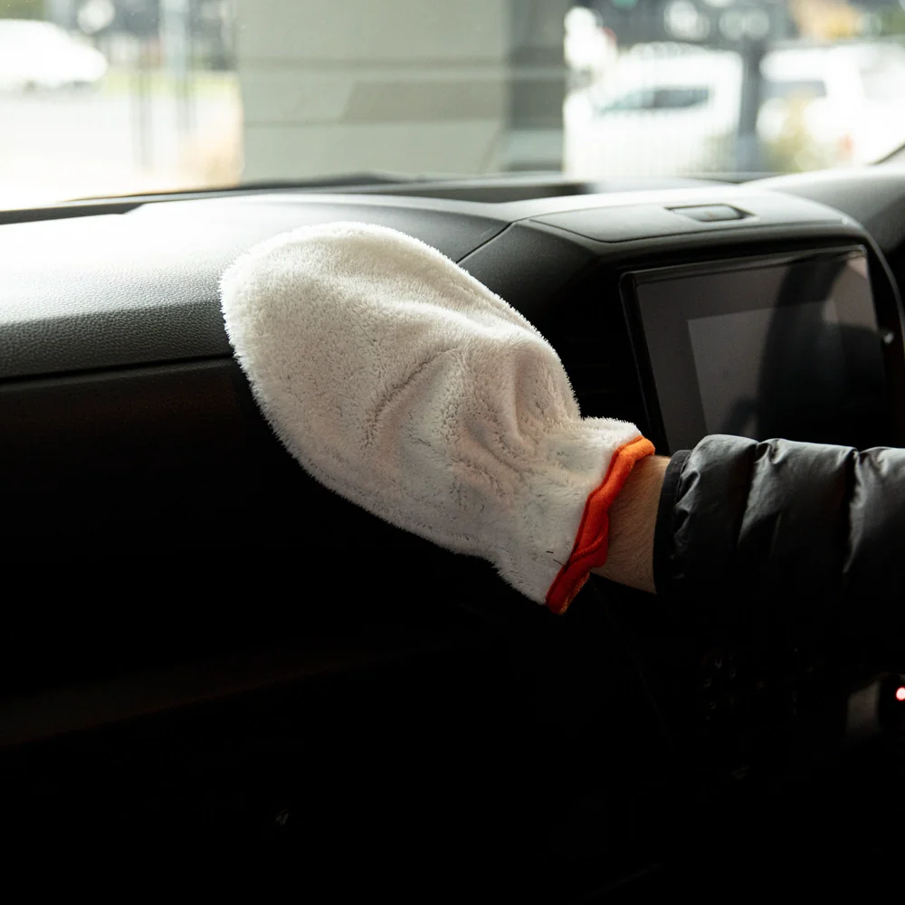 CARPRO MF InnerScrub Glove - Image 2