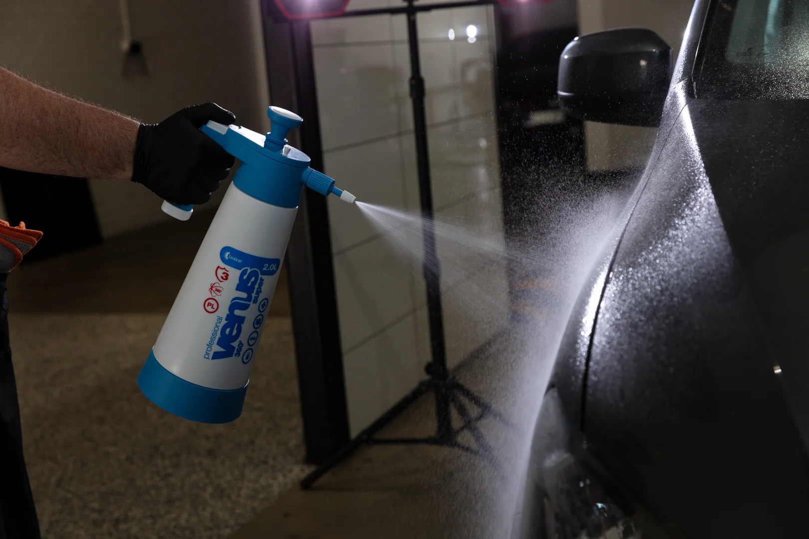 Kwazar Venus 2L Super Foamer | Handheld Foam Gun w/ Nv Snow - Image 2